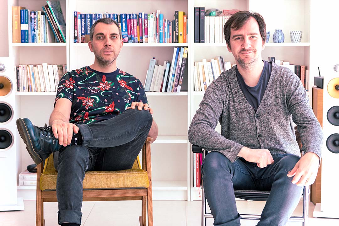 R9 desk lamp designer. Red dot award best of the best 2023